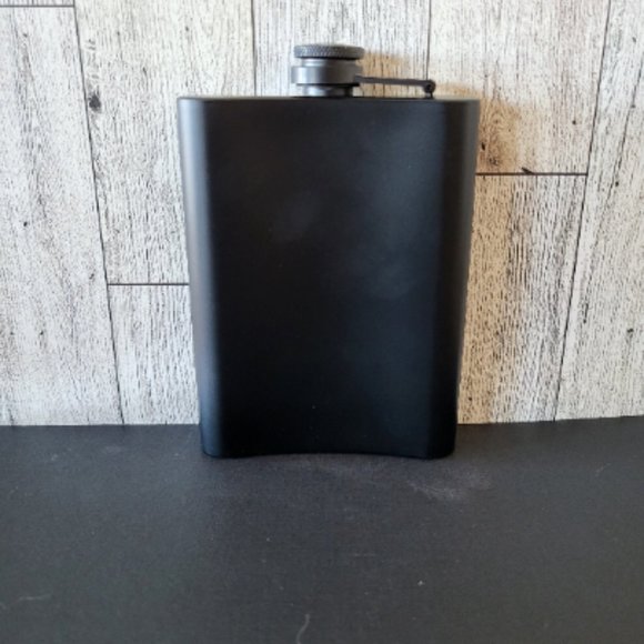Custom engraved flasks - Picture 3 of 3